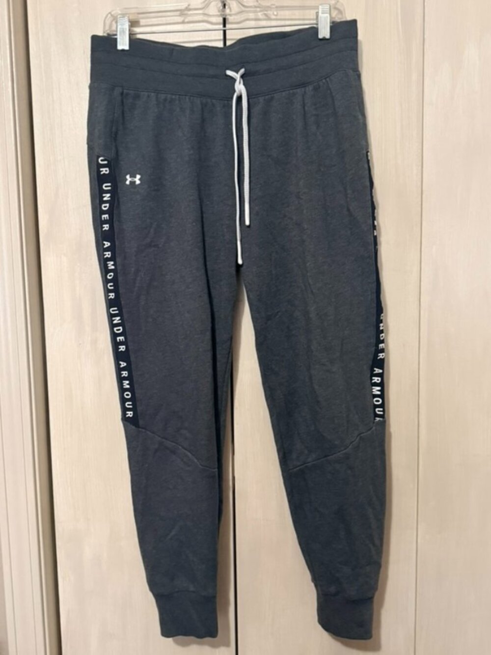 UA Under Armour Fleece Joggers Sweatpants grey Medium